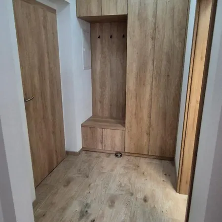 Majka Apartman 4 아파트